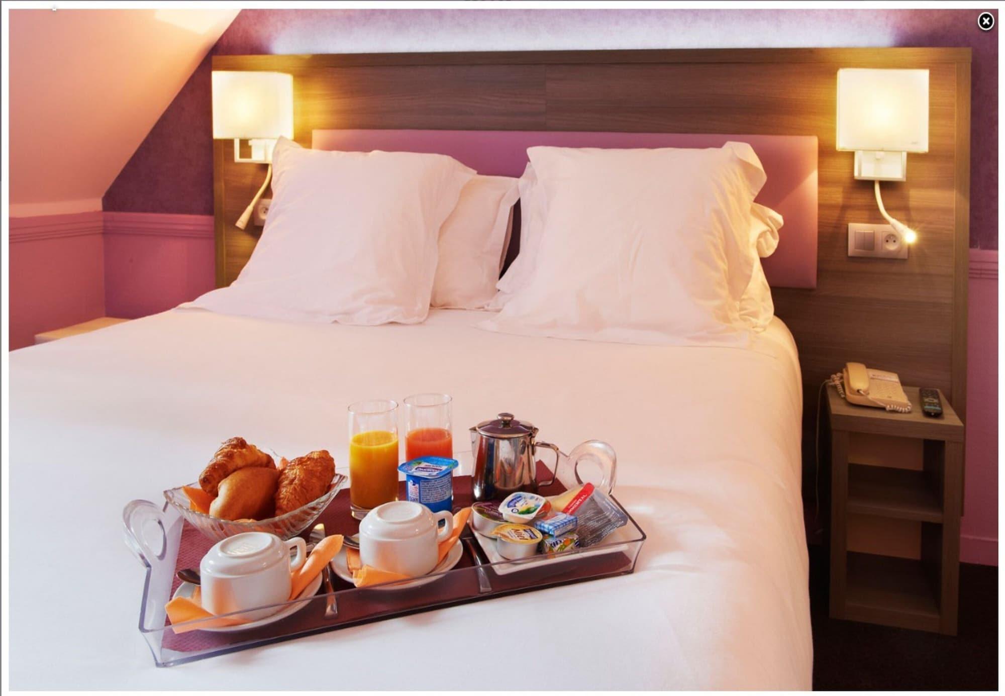 Hotel Poussin Paris Ngoại thất bức ảnh