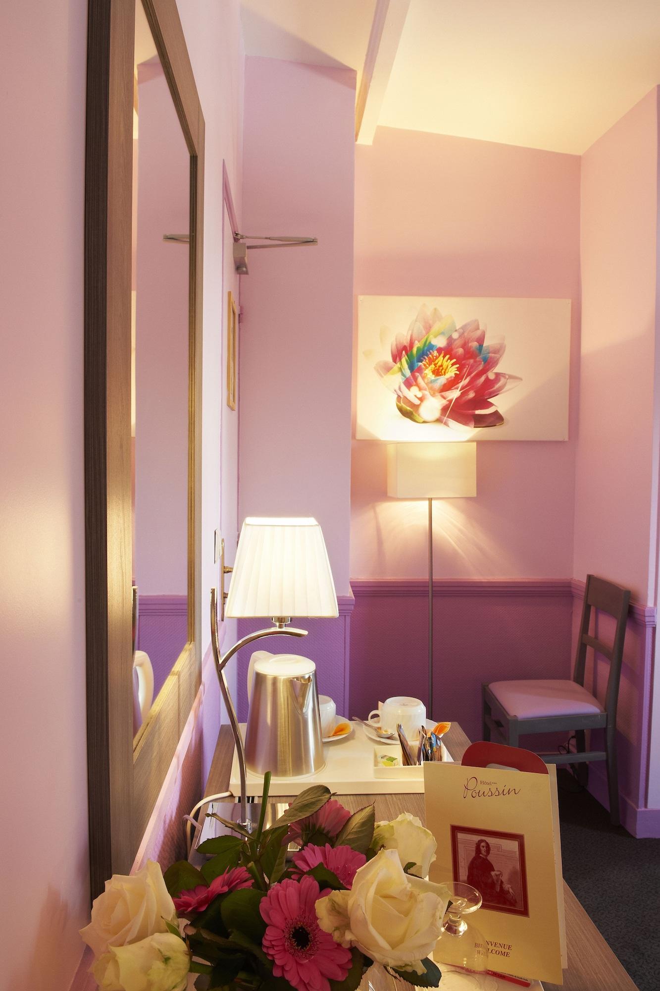 Hotel Poussin Paris Ngoại thất bức ảnh