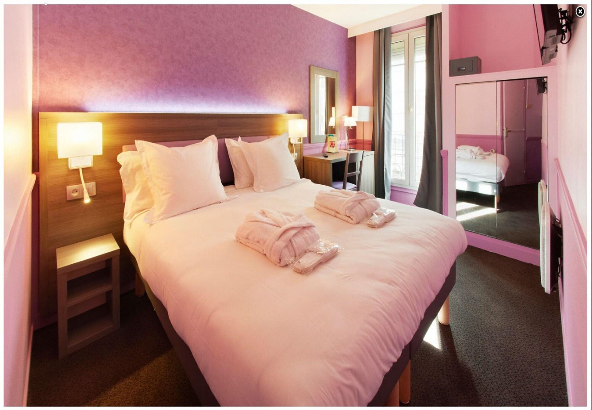 Hotel Poussin Paris Ngoại thất bức ảnh