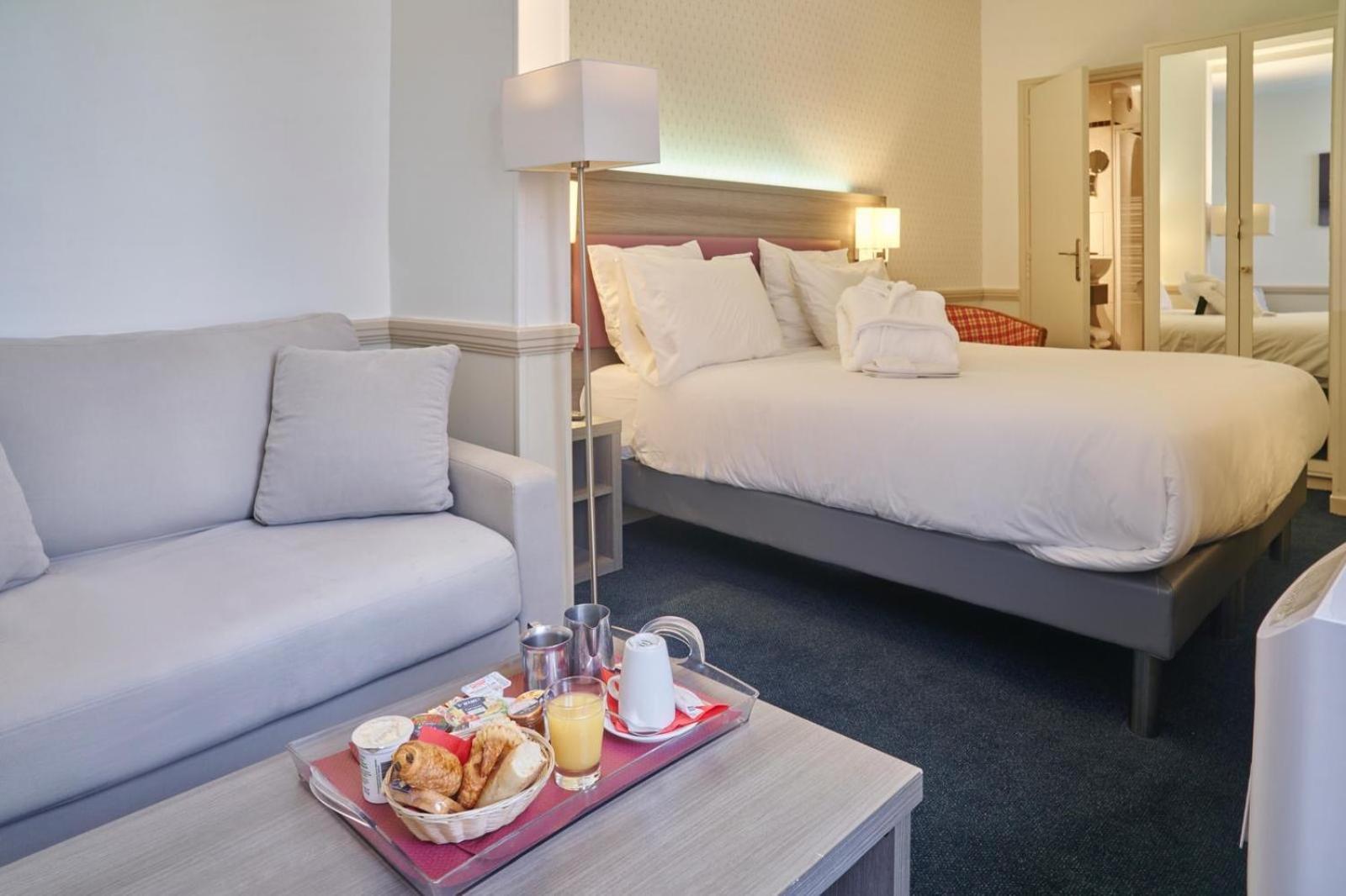 Hotel Poussin Paris Ngoại thất bức ảnh