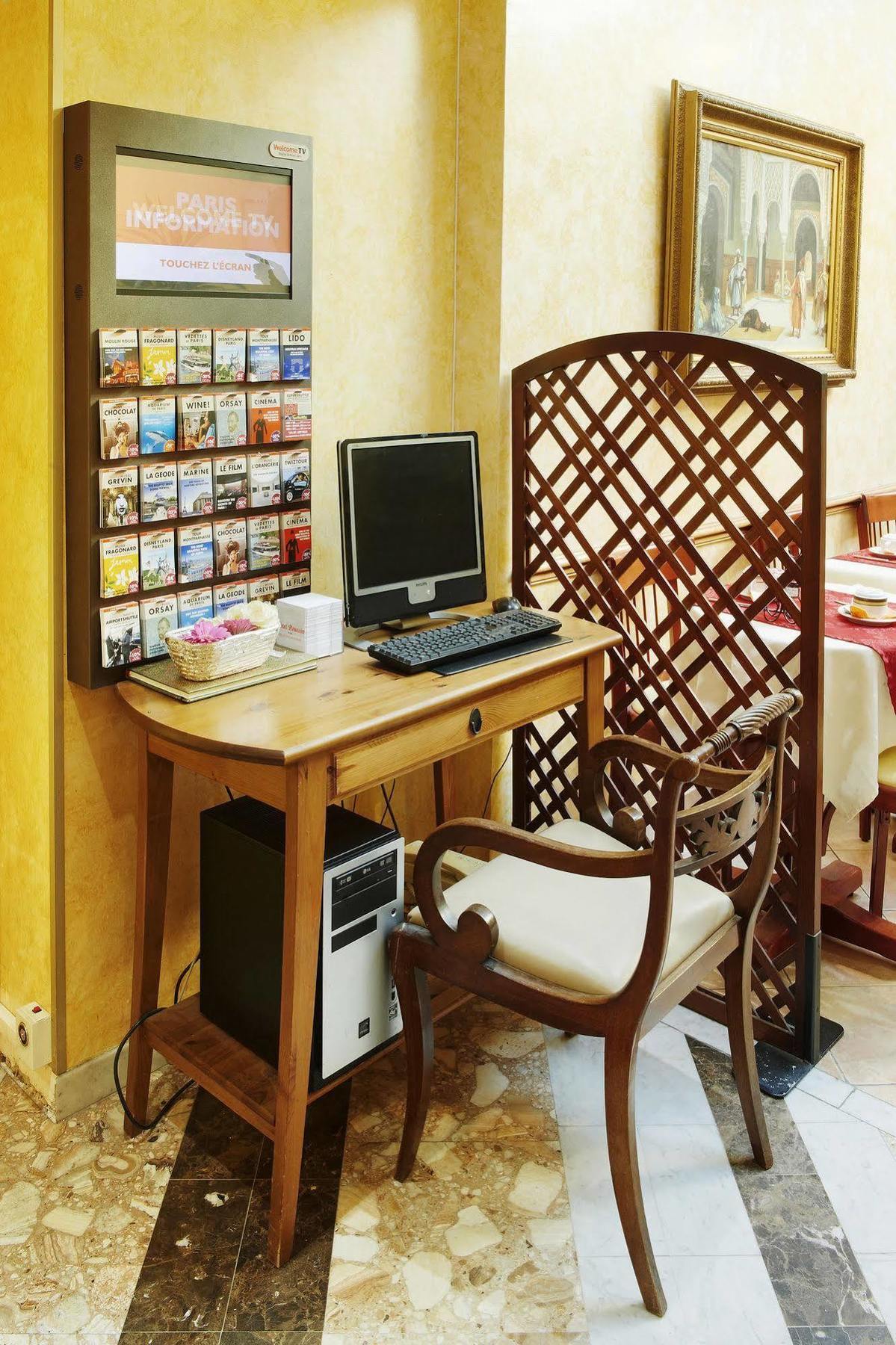 Hotel Poussin Paris Ngoại thất bức ảnh