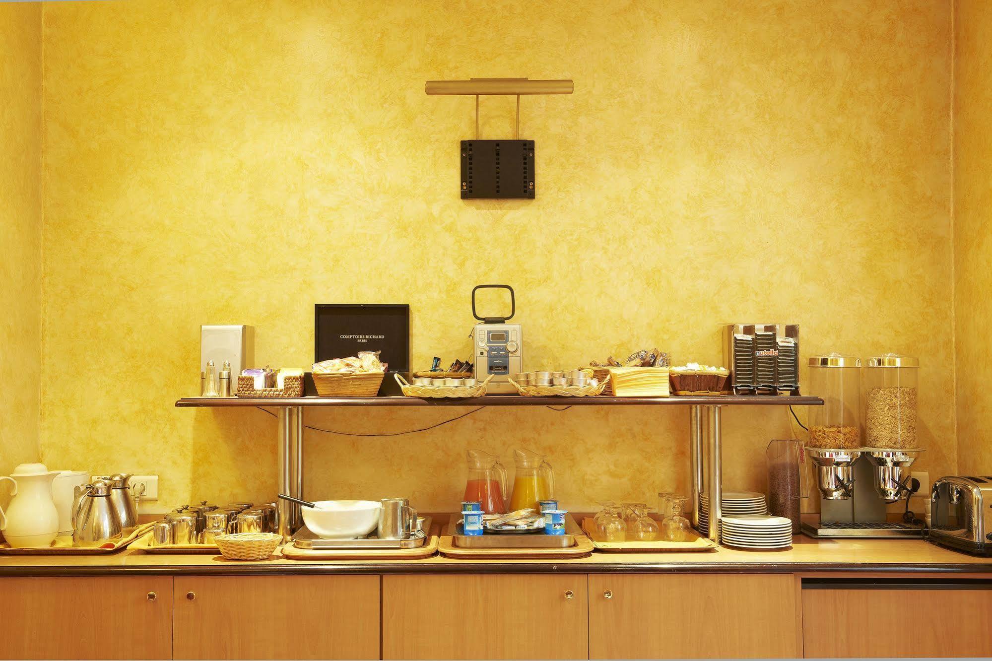Hotel Poussin Paris Ngoại thất bức ảnh